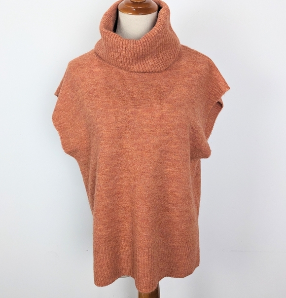 George Sweaters - George Turtleneck Sleeveless Sweater Size Small Rust Orange
